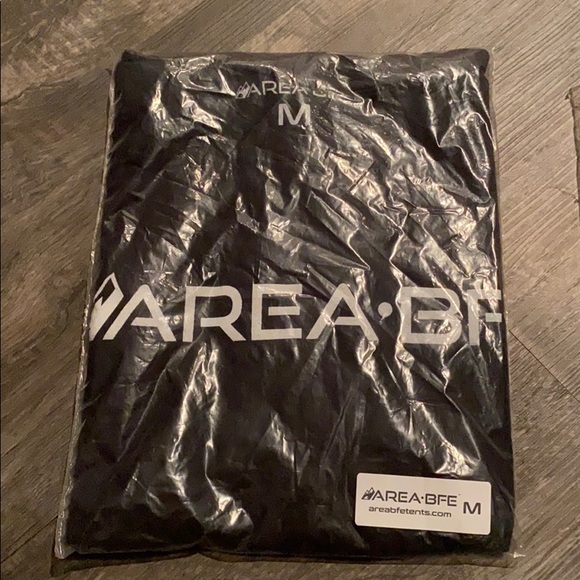 AREA BFE men’s black and white tee. NEW ALL SIZES - Picture 6 of 9